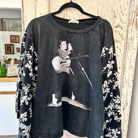 BLUE VELVET ELVIS PONCHO TOP - Picture 4 of 6